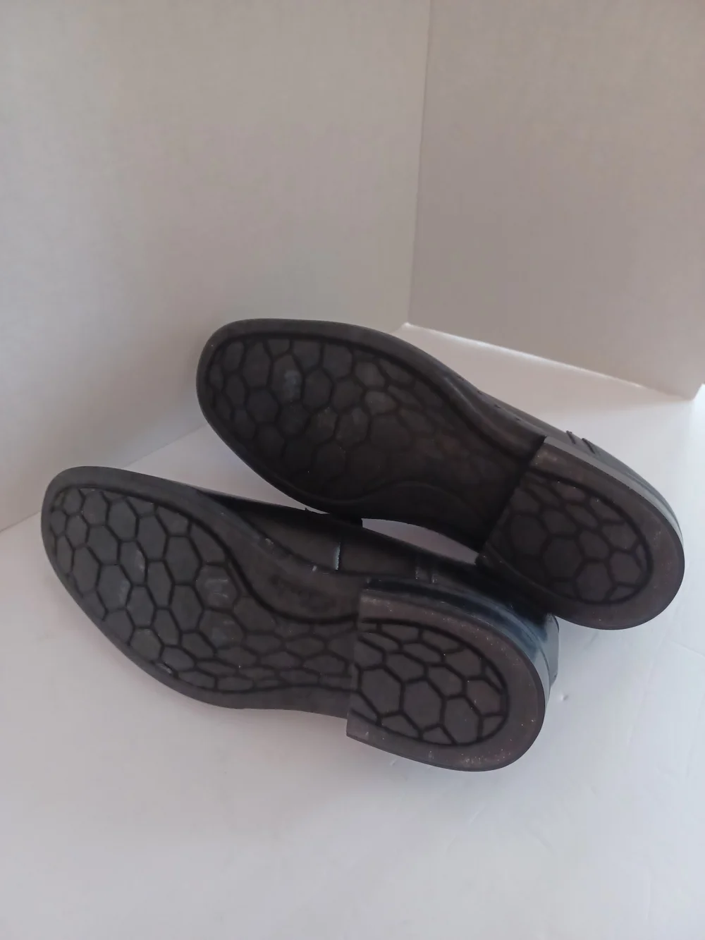 Clarks sleek black